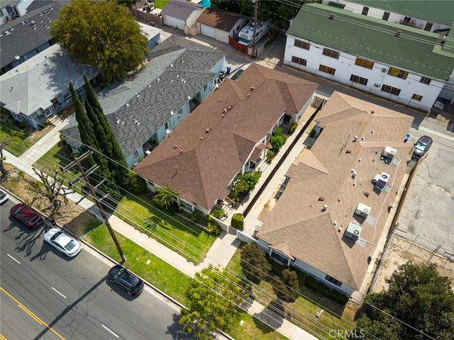 1820 N Hollywood, Burbank, CA 91505