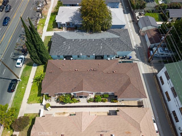 1820 N Hollywood, Burbank, CA 91505