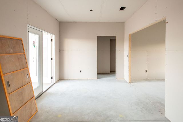 2068 Lentz Drive, Blackshear, GA 31516