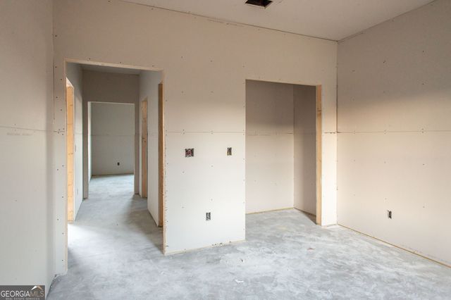 2068 Lentz Drive, Blackshear, GA 31516