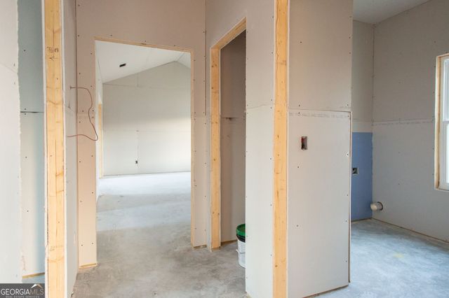 2068 Lentz Drive, Blackshear, GA 31516