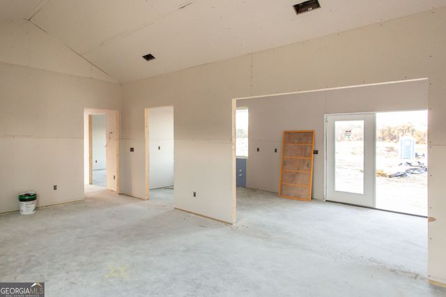 2068 Lentz Drive, Blackshear, GA 31516