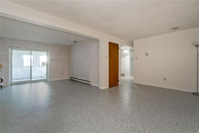 2057 Grove Street, South Whitehall Twp, PA 18104