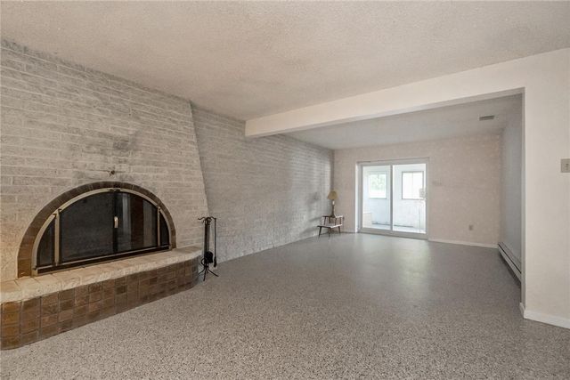 2057 Grove Street, South Whitehall Twp, PA 18104