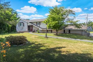 2057 Grove Street, South Whitehall Twp, PA 18104