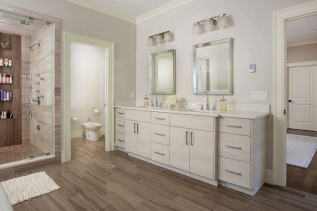 1580 Beacon St, Newton, MA 02468