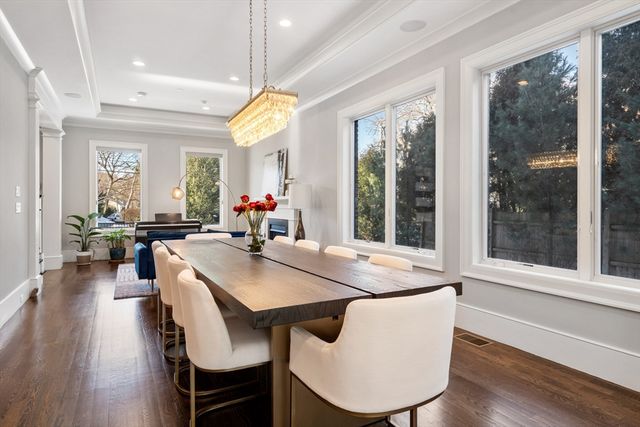 1580 Beacon St, Newton, MA 02468