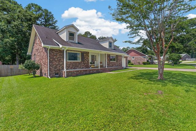 130 Bramwell Drive, Summerville, SC 29485
