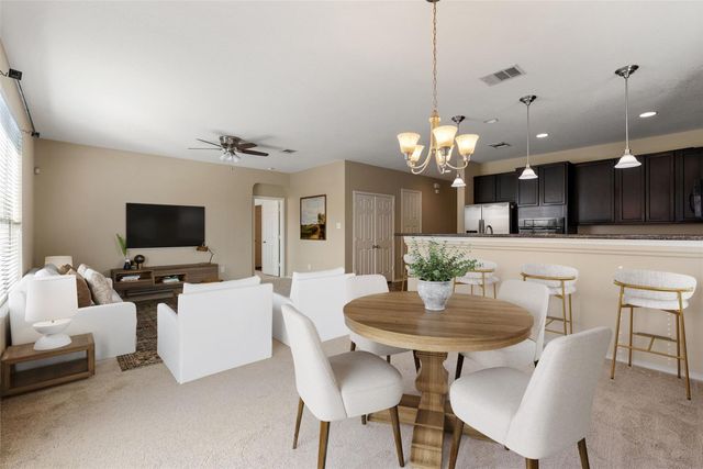 913 Oatmeal DR, Pflugerville, TX 78660