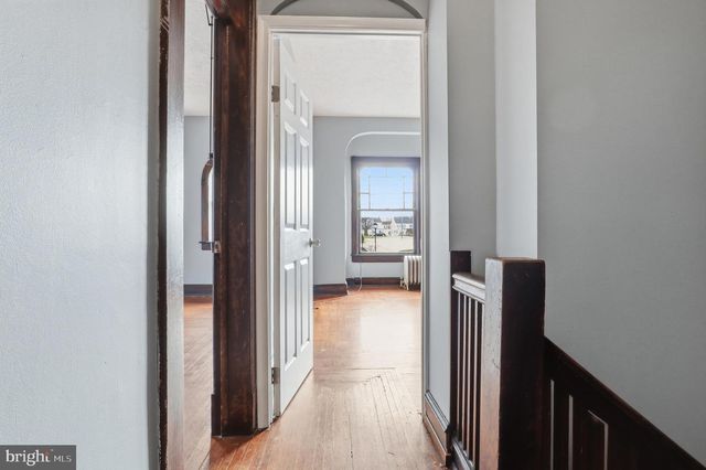 106 E KING ST, Littlestown, PA 17340