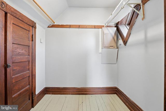 106 E KING ST, Littlestown, PA 17340