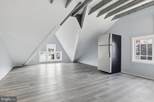 106 E KING ST, Littlestown, PA 17340