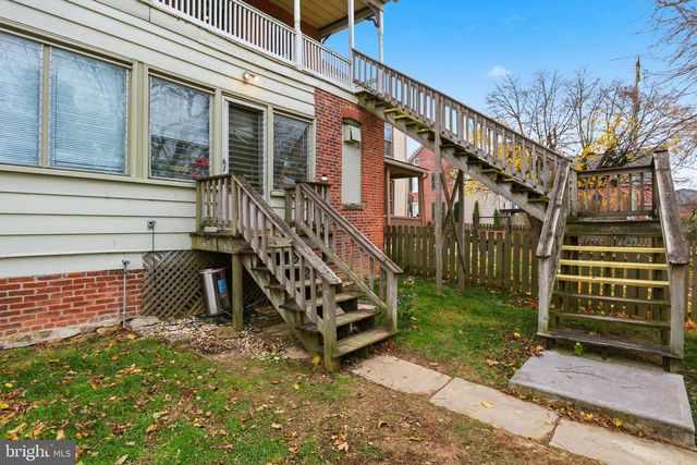 106 E KING ST, Littlestown, PA 17340