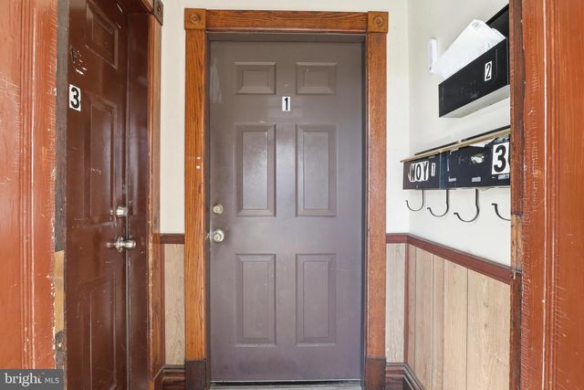 106 E KING ST, Littlestown, PA 17340