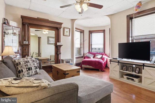 106 E KING ST, Littlestown, PA 17340