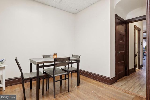 106 E KING ST, Littlestown, PA 17340