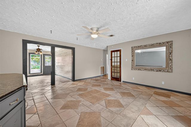 23381 Micke, New Caney, TX 77357