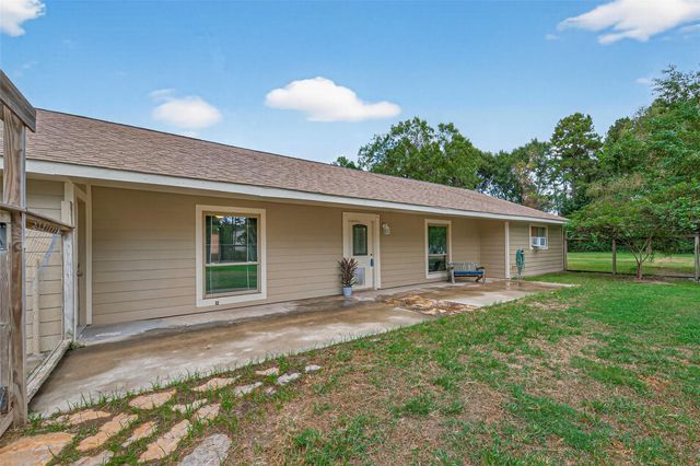 23381 Micke, New Caney, TX 77357
