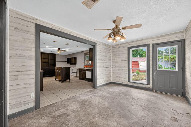 23381 Micke, New Caney, TX 77357