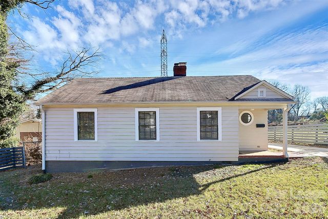 2019 Highland Street, Charlotte, NC 28208