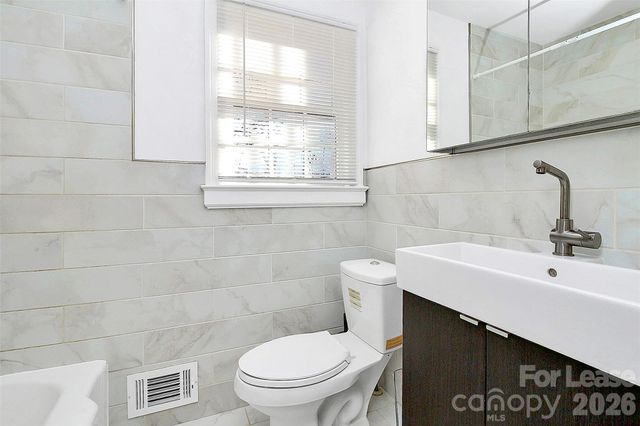 2019 Highland Street, Charlotte, NC 28208