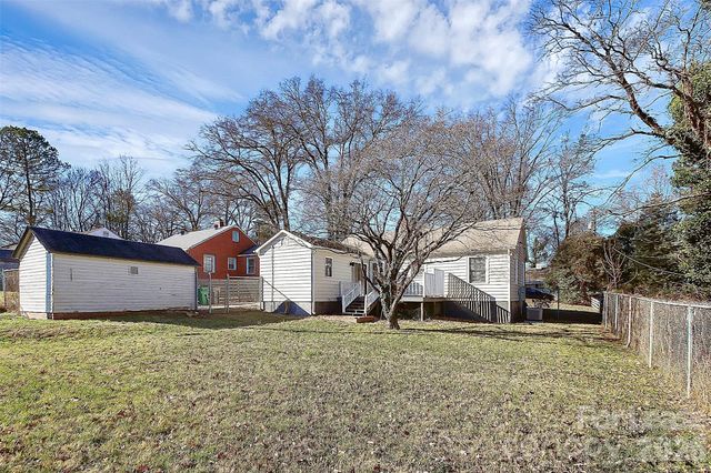2019 Highland Street, Charlotte, NC 28208