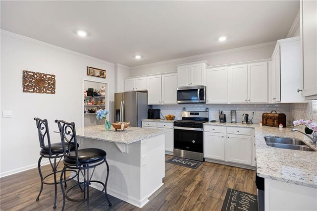 3135 Ellenton Drive, Lithia Springs, GA 30122