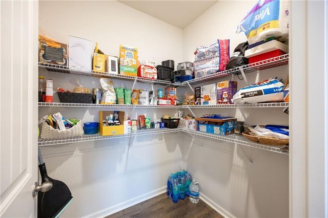 3135 Ellenton Drive, Lithia Springs, GA 30122