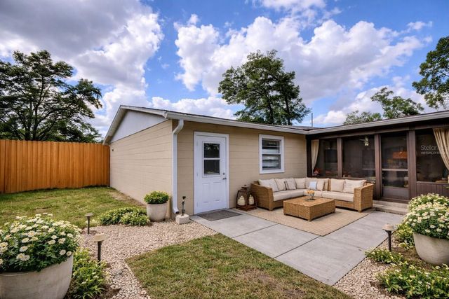 31126 PRESTWICK AVENUE, Sorrento, FL 32776