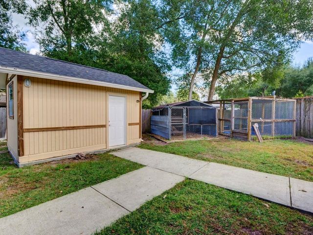 31126 PRESTWICK AVENUE, Sorrento, FL 32776