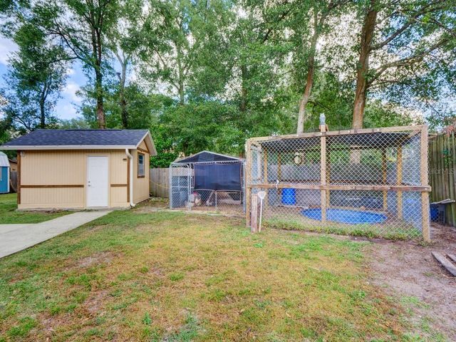 31126 PRESTWICK AVENUE, Sorrento, FL 32776