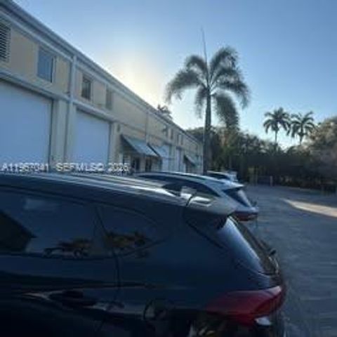 2120 Anntom Drive 2, Dania Beach, FL 33312