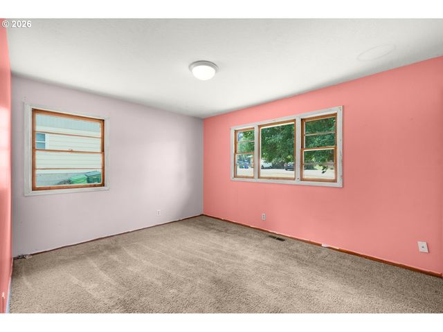 6503 Se JACK Rd, Milwaukie, OR 97222