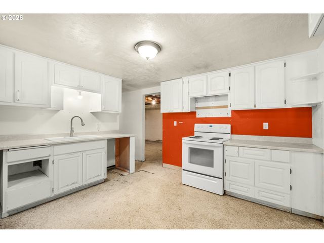 6503 Se JACK Rd, Milwaukie, OR 97222