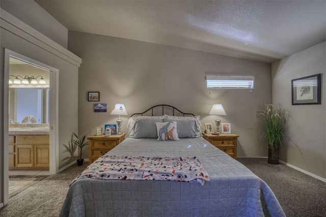 2068 E Desert Lakes Drive, Fort Mohave, AZ 86426