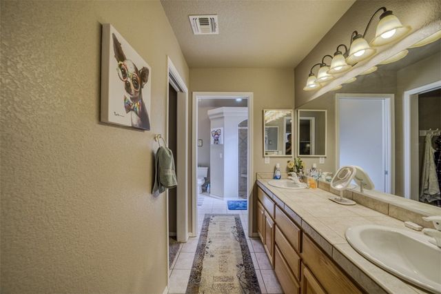 2068 E Desert Lakes Drive, Fort Mohave, AZ 86426