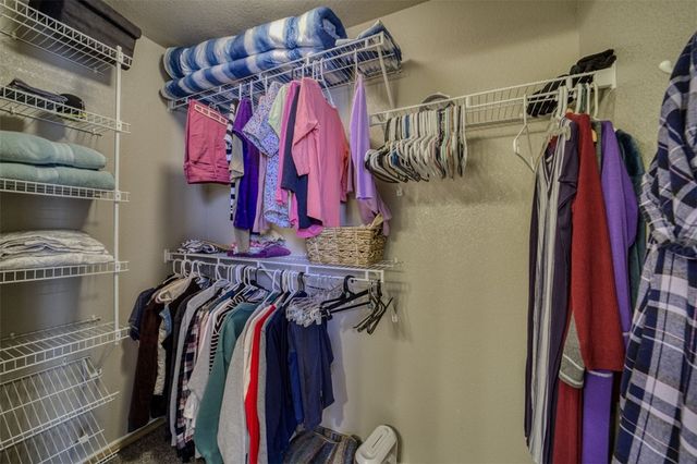 2068 E Desert Lakes Drive, Fort Mohave, AZ 86426