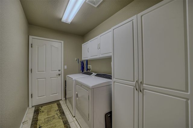 2068 E Desert Lakes Drive, Fort Mohave, AZ 86426