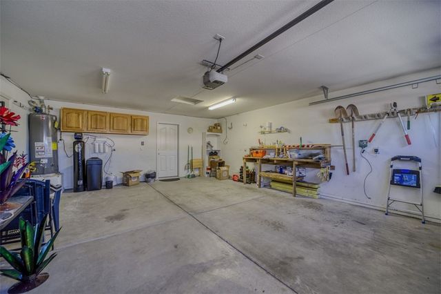 2068 E Desert Lakes Drive, Fort Mohave, AZ 86426