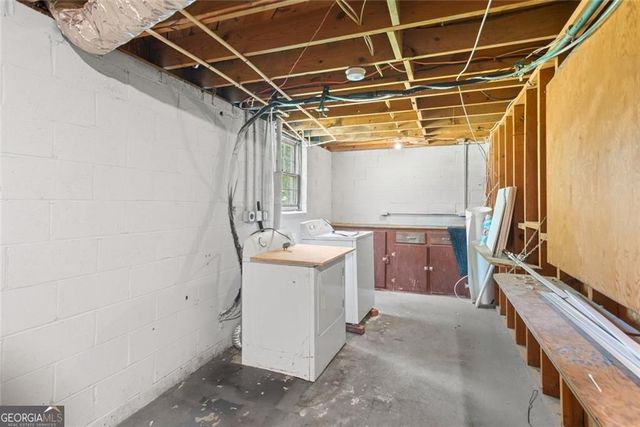 4325 Hiram Lithia Springs Road SW, Powder Springs, GA 30127