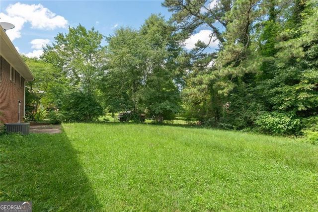 4325 Hiram Lithia Springs Road SW, Powder Springs, GA 30127