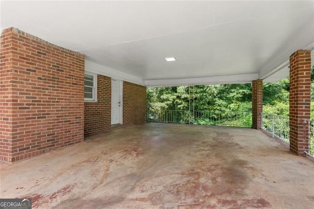 4325 Hiram Lithia Springs Road SW, Powder Springs, GA 30127