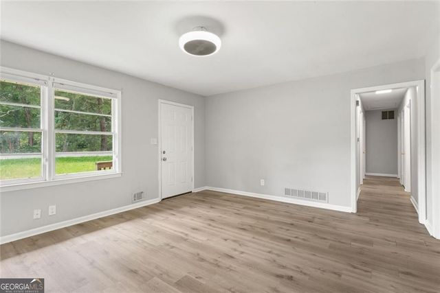 4325 Hiram Lithia Springs Road SW, Powder Springs, GA 30127