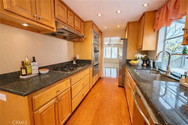 1405 E 15th, Upland, CA 91786