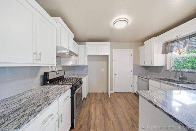 733 N Moccasin Street, Sapulpa, OK 74066