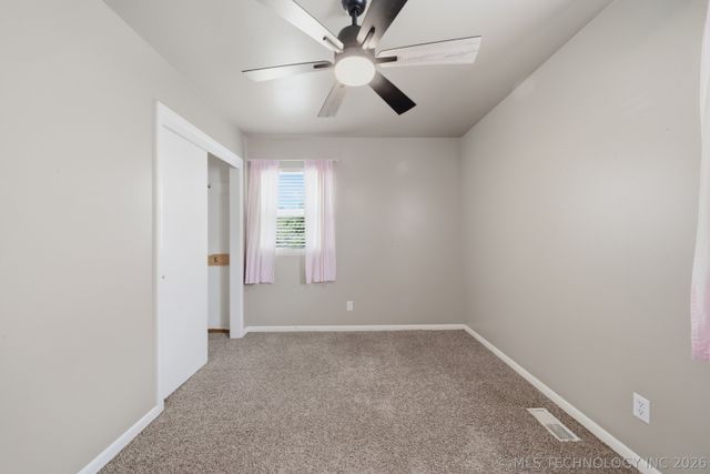 733 N Moccasin Street, Sapulpa, OK 74066