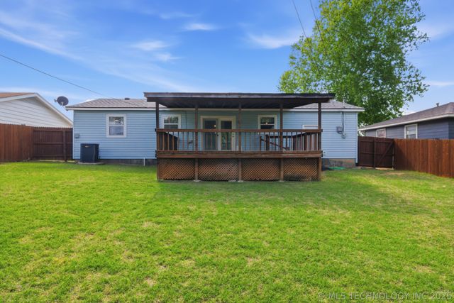 733 N Moccasin Street, Sapulpa, OK 74066