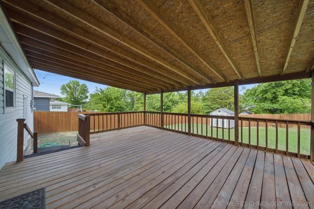 733 N Moccasin Street, Sapulpa, OK 74066