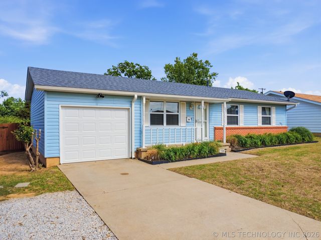 733 N Moccasin Street, Sapulpa, OK 74066
