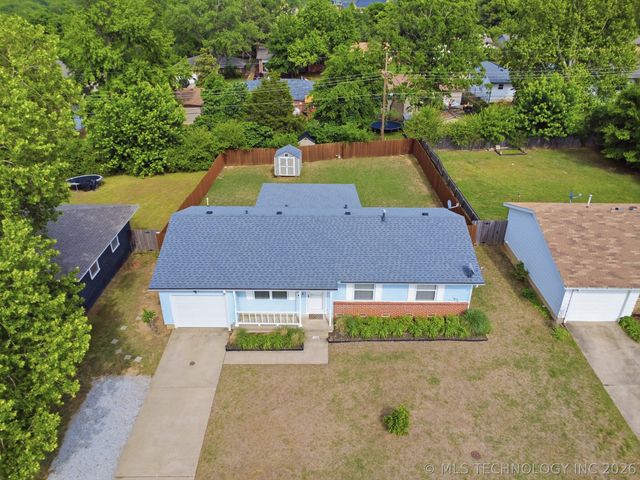 733 N Moccasin Street, Sapulpa, OK 74066
